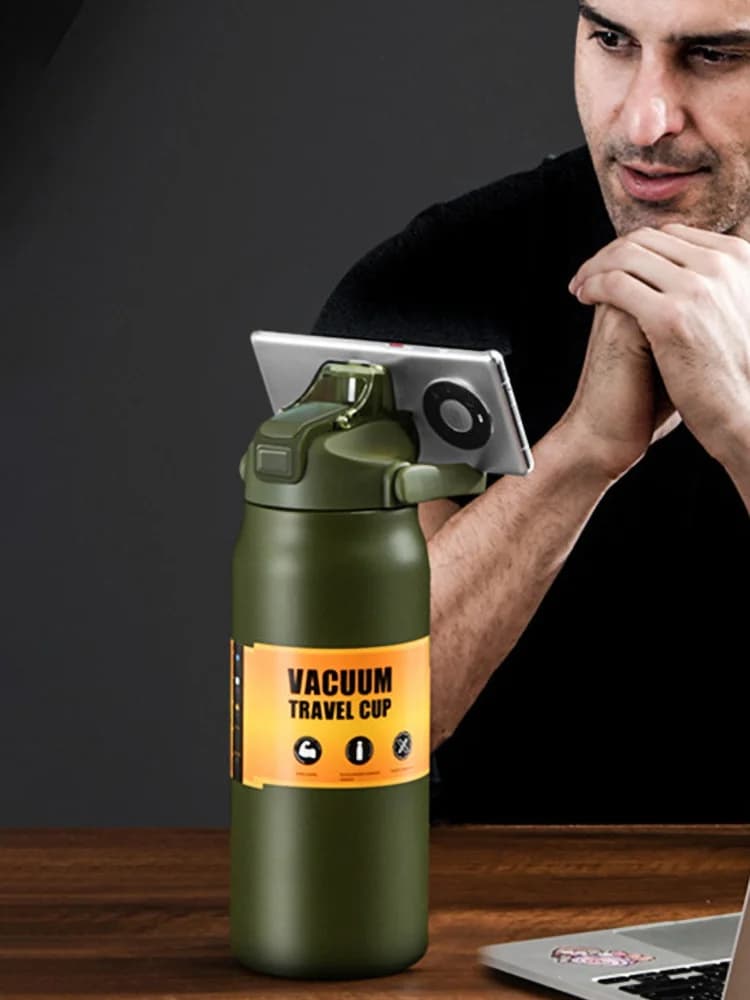 Tumbler termico outdoor con cannuccia 0.8-1.5L