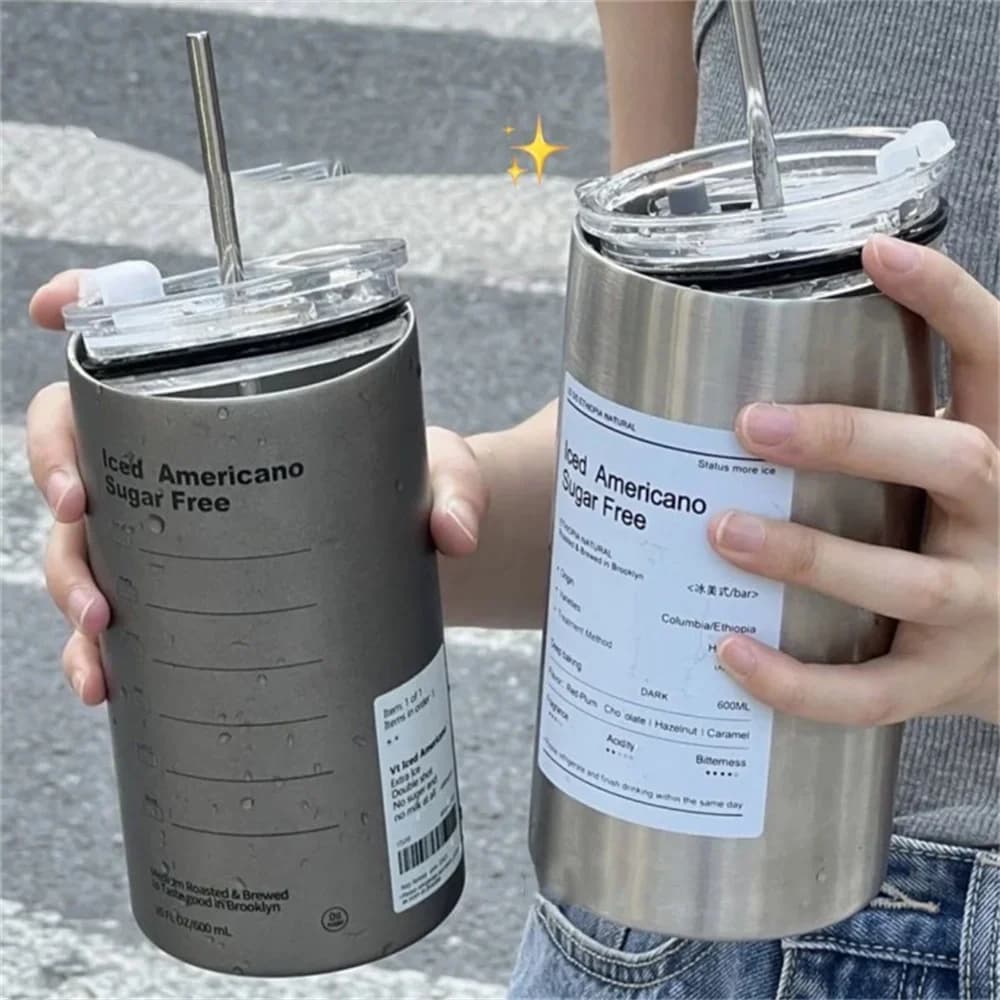 Tazza termica con cannuccia da 600ml