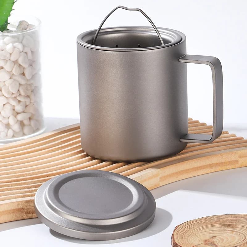 Mug infusore da tè in titanio puro 450ml