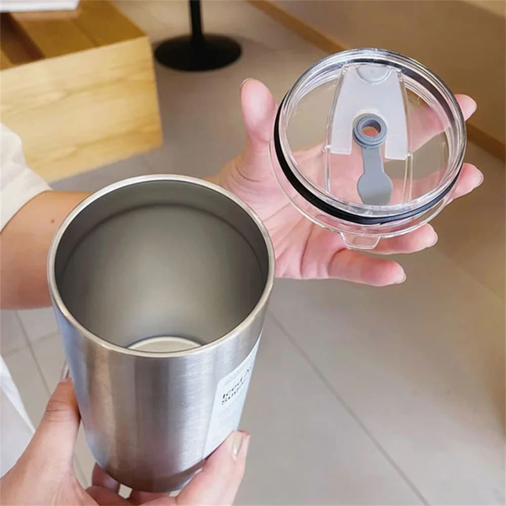 Tazza termica con cannuccia da 600ml